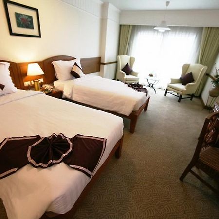 Grand Diamond City Hotel & Casino Poipet Экстерьер фото