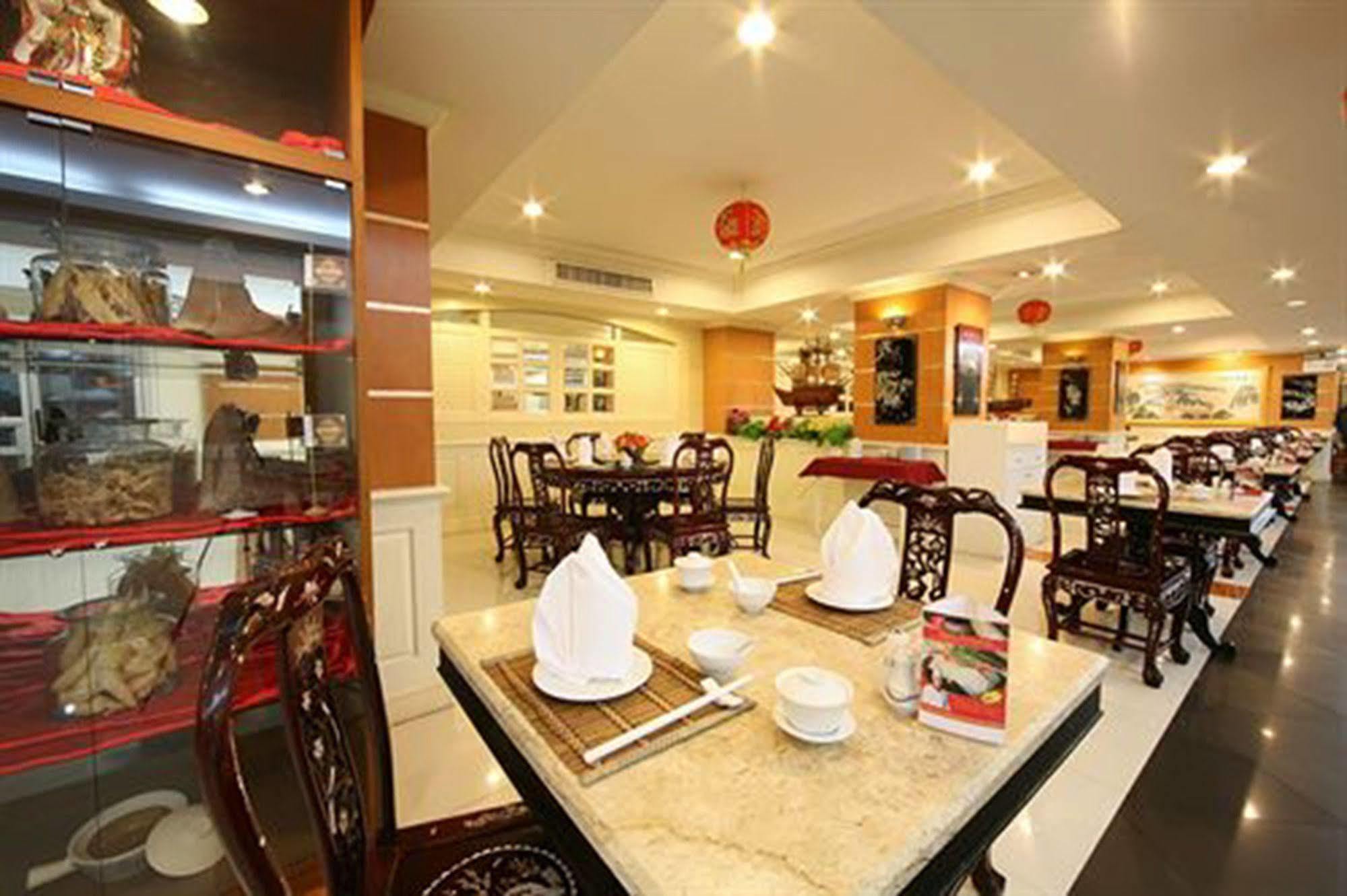 Grand Diamond City Hotel & Casino Poipet Экстерьер фото